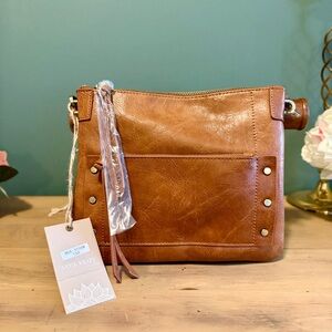 Antik Kraft Savannah Tan Leather Crossbody Bag NWT Boho Saddle